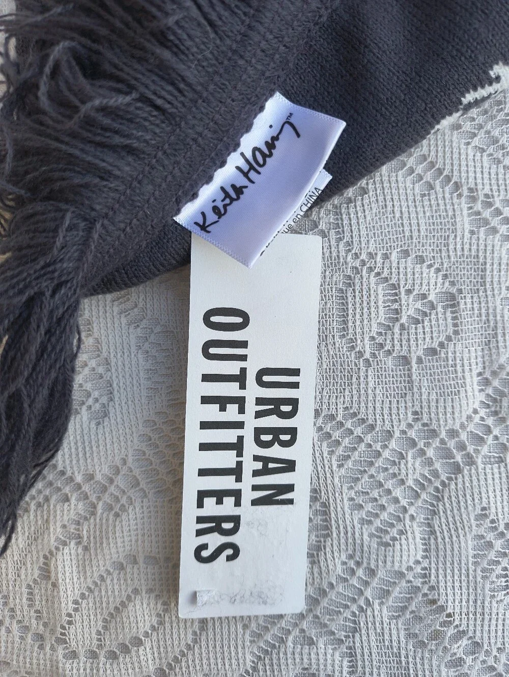 NWT Urban Outfitters Keith Haring Scarf